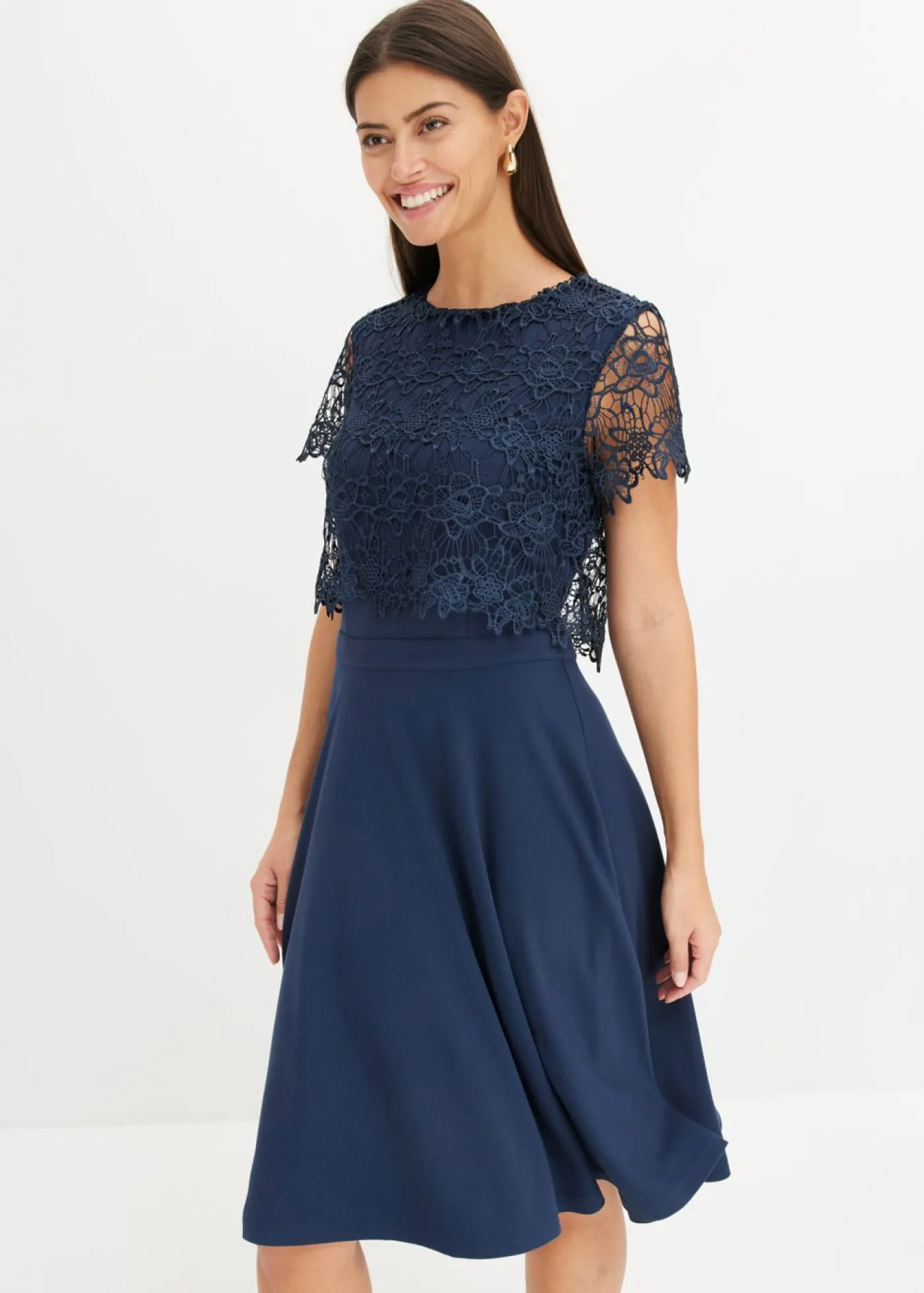 bonprix bonprix Vestidos|Novedades>Vestido midi con encaje Azul marino