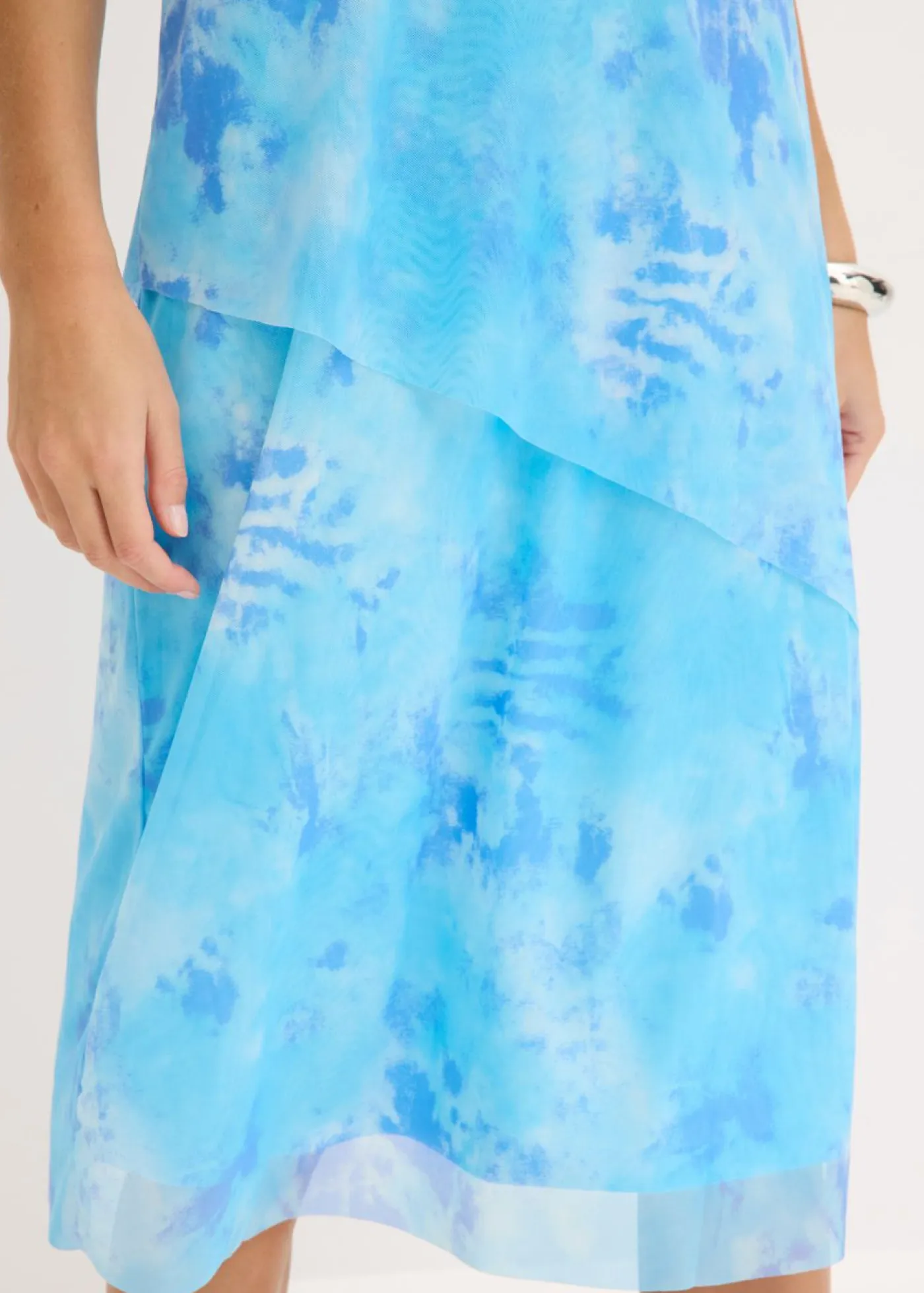 bonprix bonprix Vestidos>Vestido midi con malla Azul pálido estampado