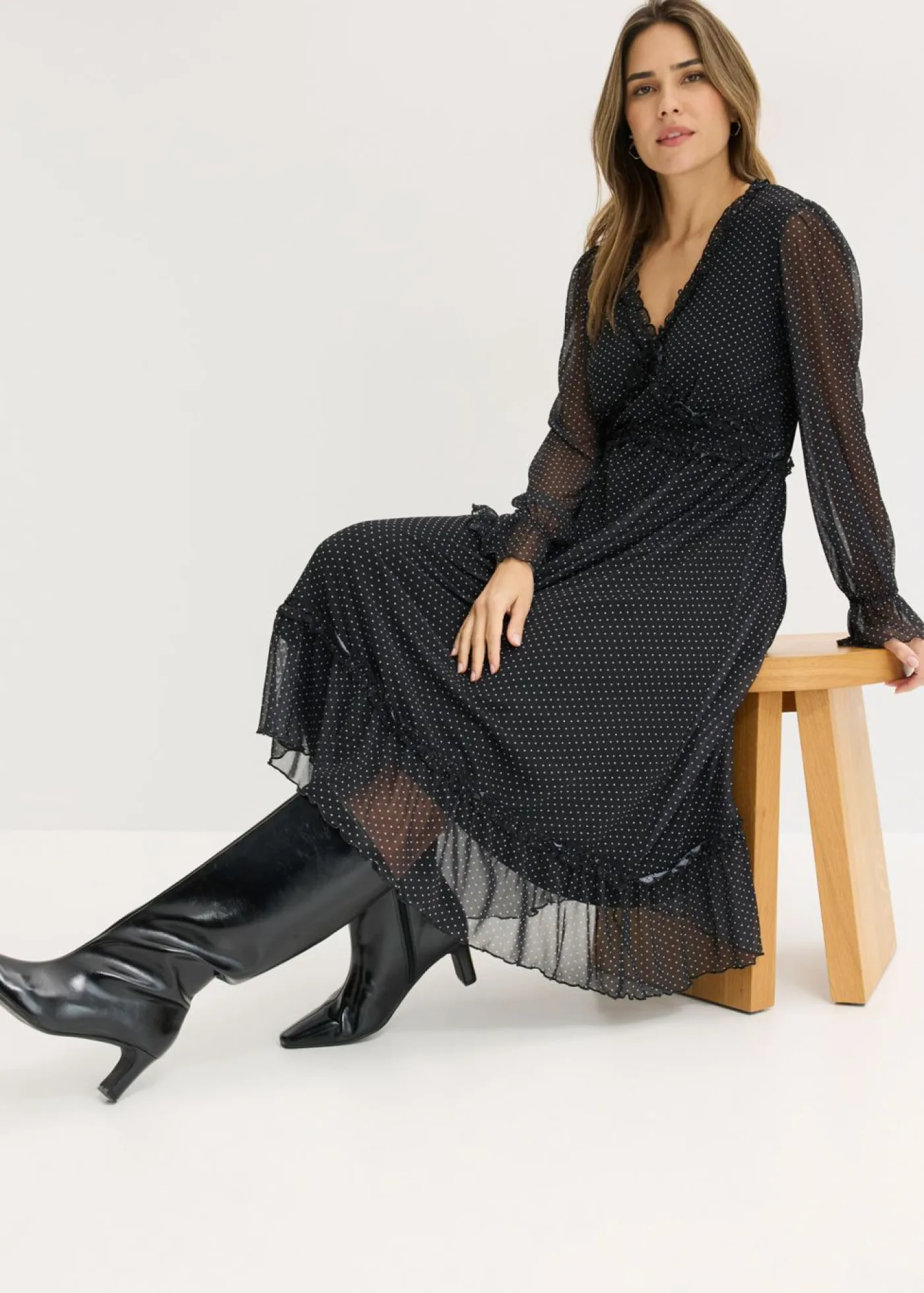 bonprix bonprix Vestidos>Vestido midi de malla negro - blanco topos