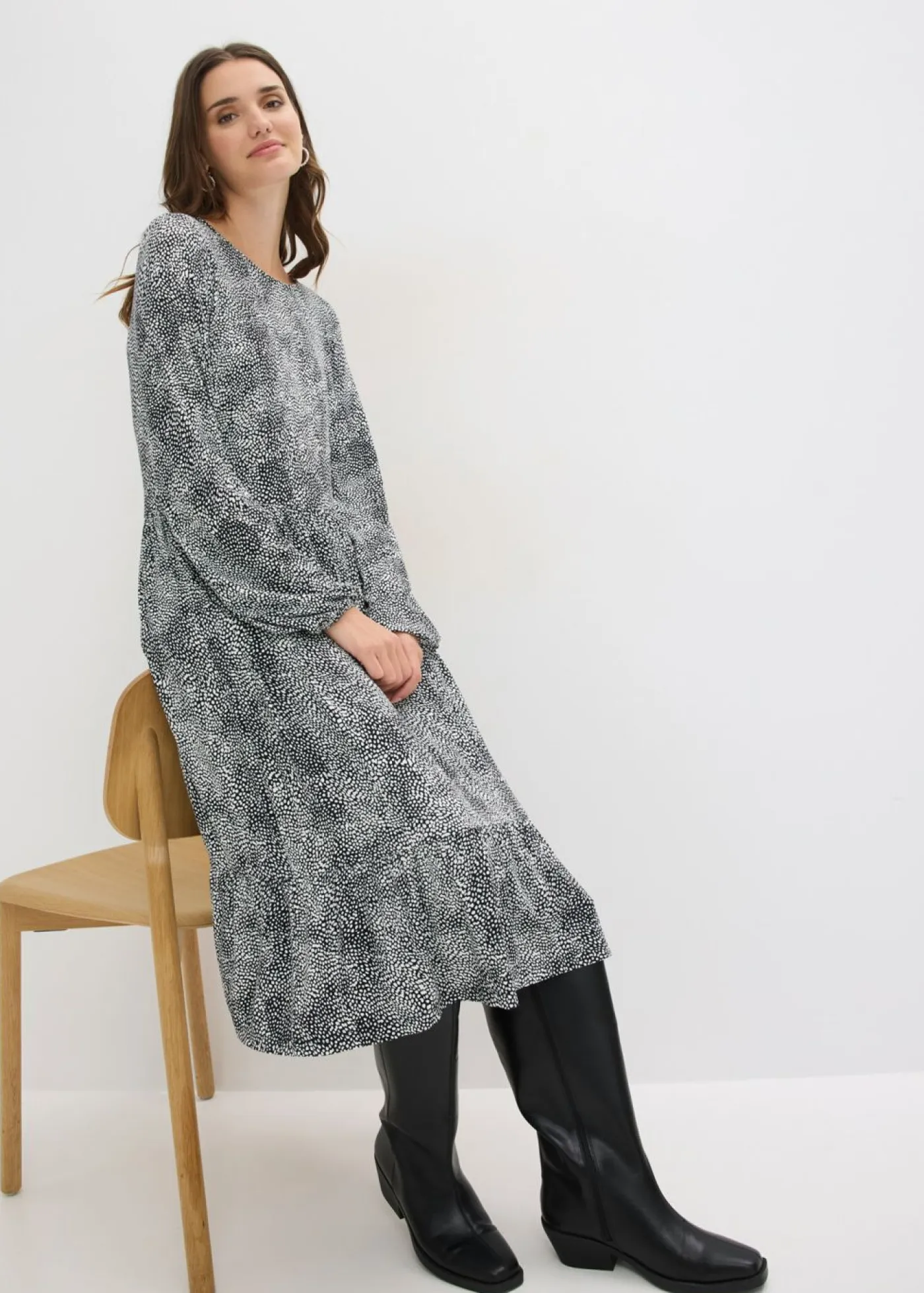 Mujer bonprix bonprix Vestido midi de punto de mezcla de viscosa