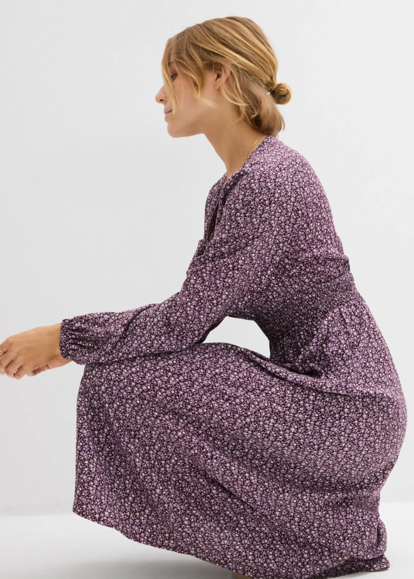 bonprix bonprix Vestidos>Vestido midi de viscosa fluida rojo burdeos-blanco lana-gris plata-musgo mate