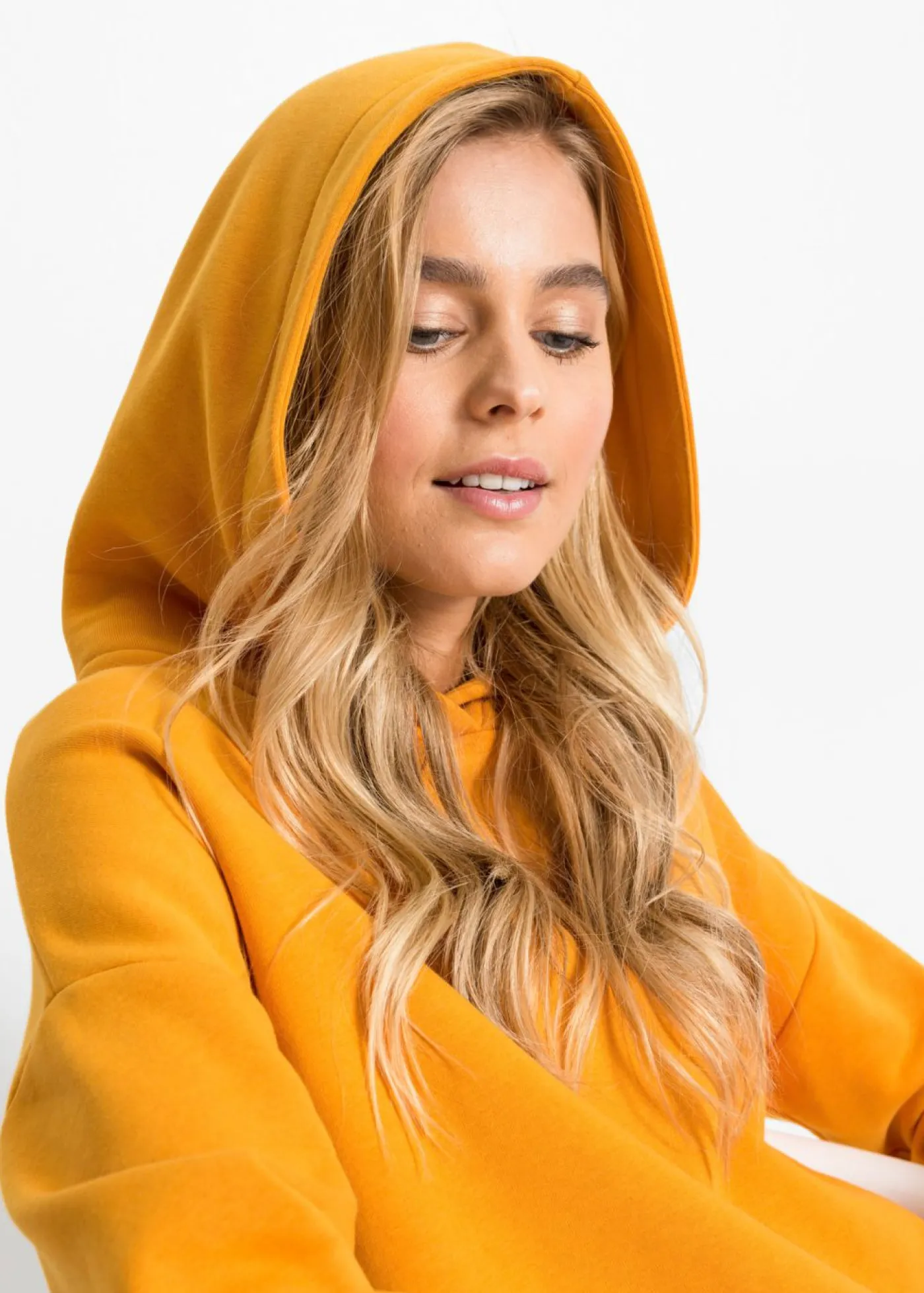 bonprix bonprix Ropa Cómoda|Vestidos>Vestido tipo sudadera con aspecto 2 en 1 Amarillo-azul