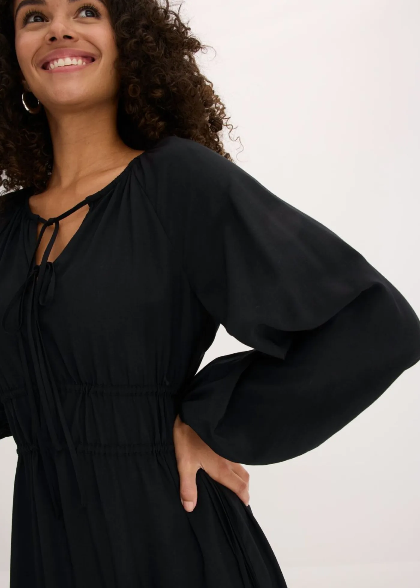 Mujer bonprix bonprix Vestido tipo túnica de mezcla de viscosa fluida