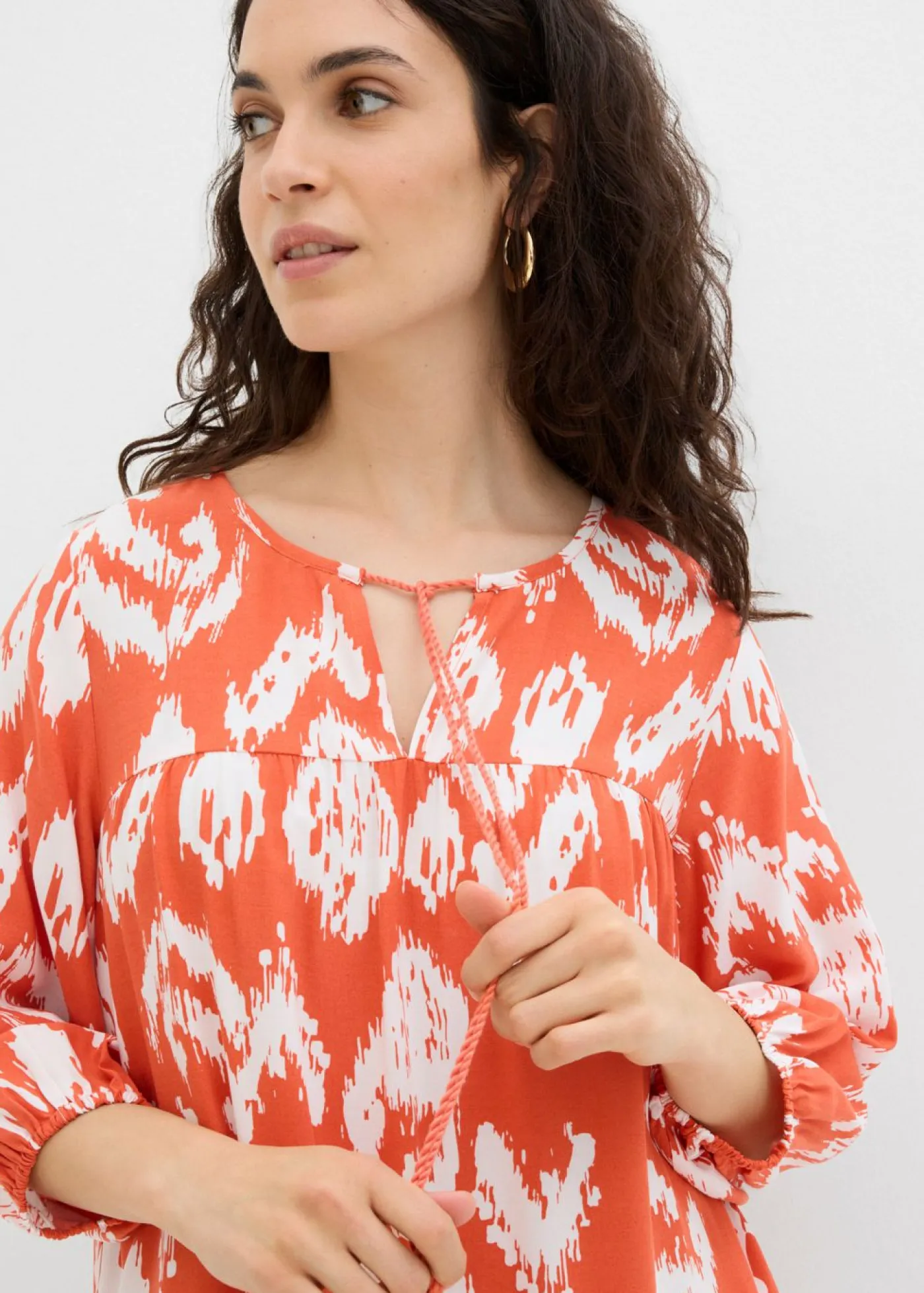 bonprix bonprix Conjuntos De Ropa|Vestidos>Vestido tipo túnica de viscosa pura Cayena/blanco lana estampado