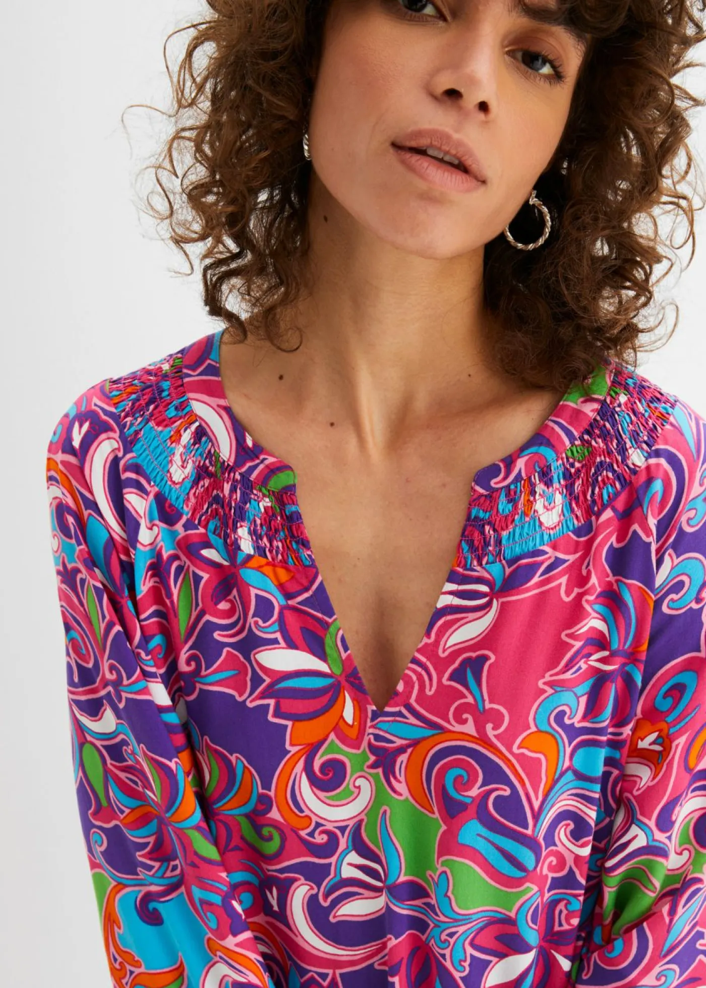 bonprix bonprix Vestidos|Novedades>Vestido tipo túnica de viscosa fluida Rosa oscuro