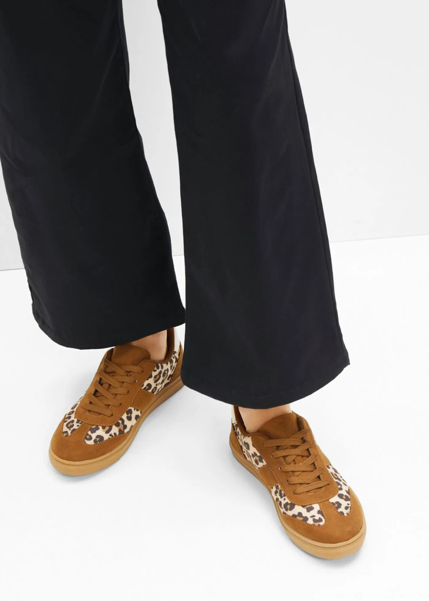 bonprix bonprix Zapatillas>Zapatillas animal look estampado leo marrón