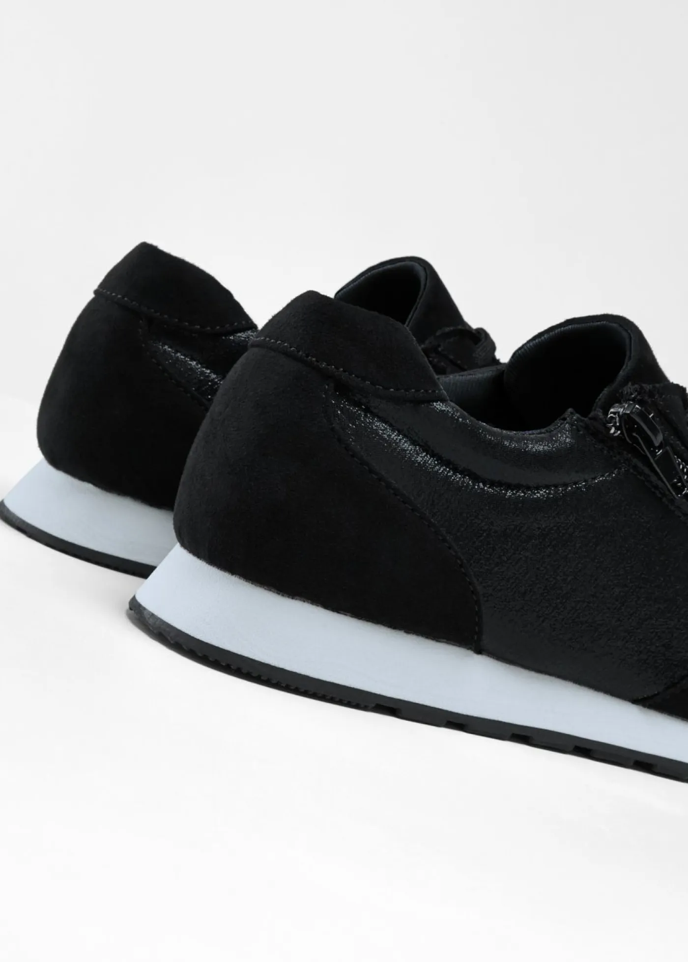 bonprix bonprix Tendencias·Zapatos Veganos|Zapatillas>Zapatillas con cremallera Negro