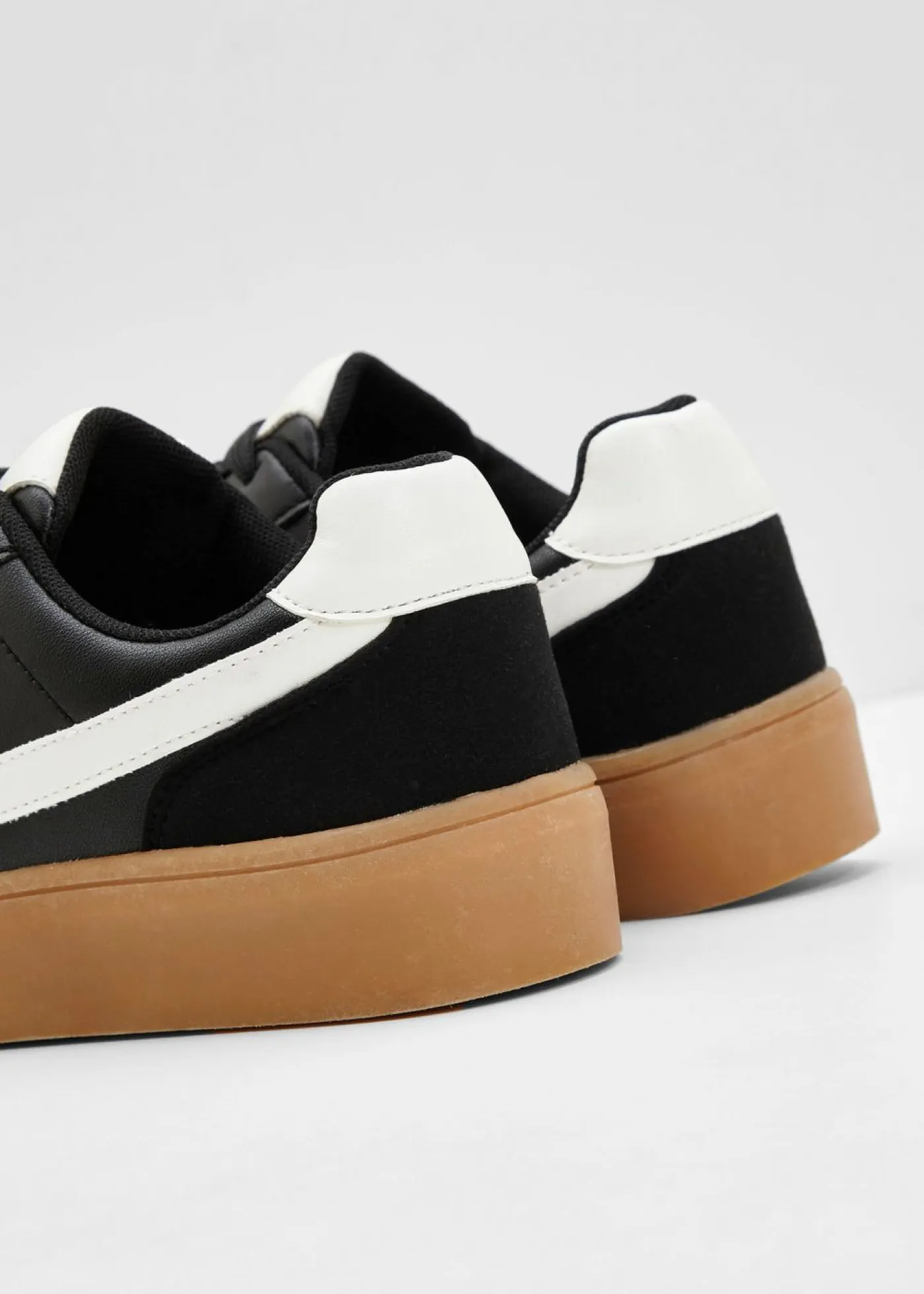 Mujer bonprix bonprix Zapatillas con plataforma de estilo retro