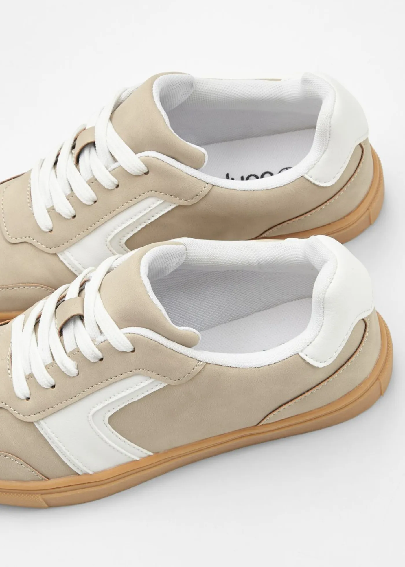 bonprix bonprix Zapatillas>Zapatillas deportivas de estilo retro Arena claro/blanco