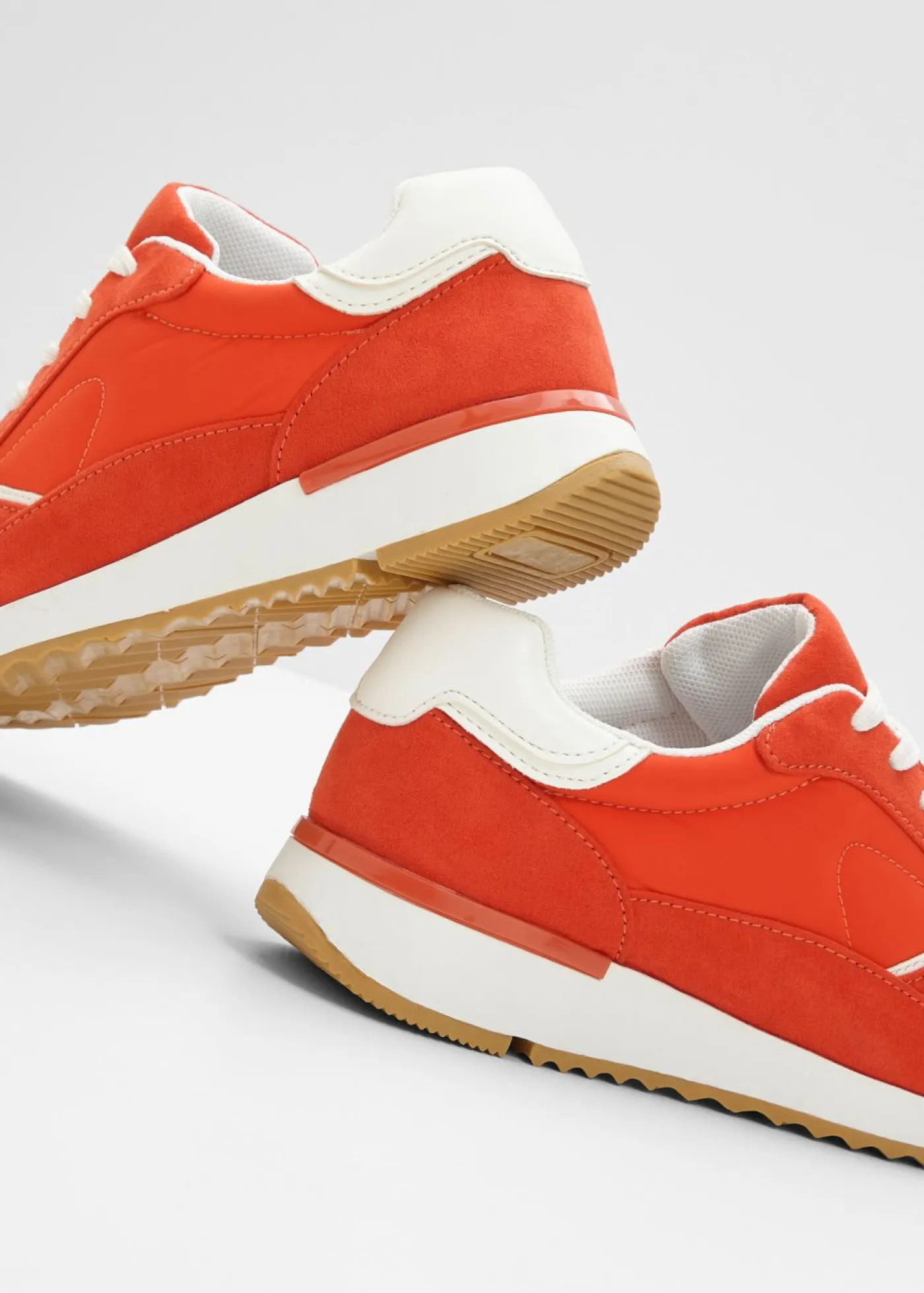 bonprix bonprix Tendencias·Zapatos Veganos|Zapatillas>Zapatillas deportivas de estilo retro fresa