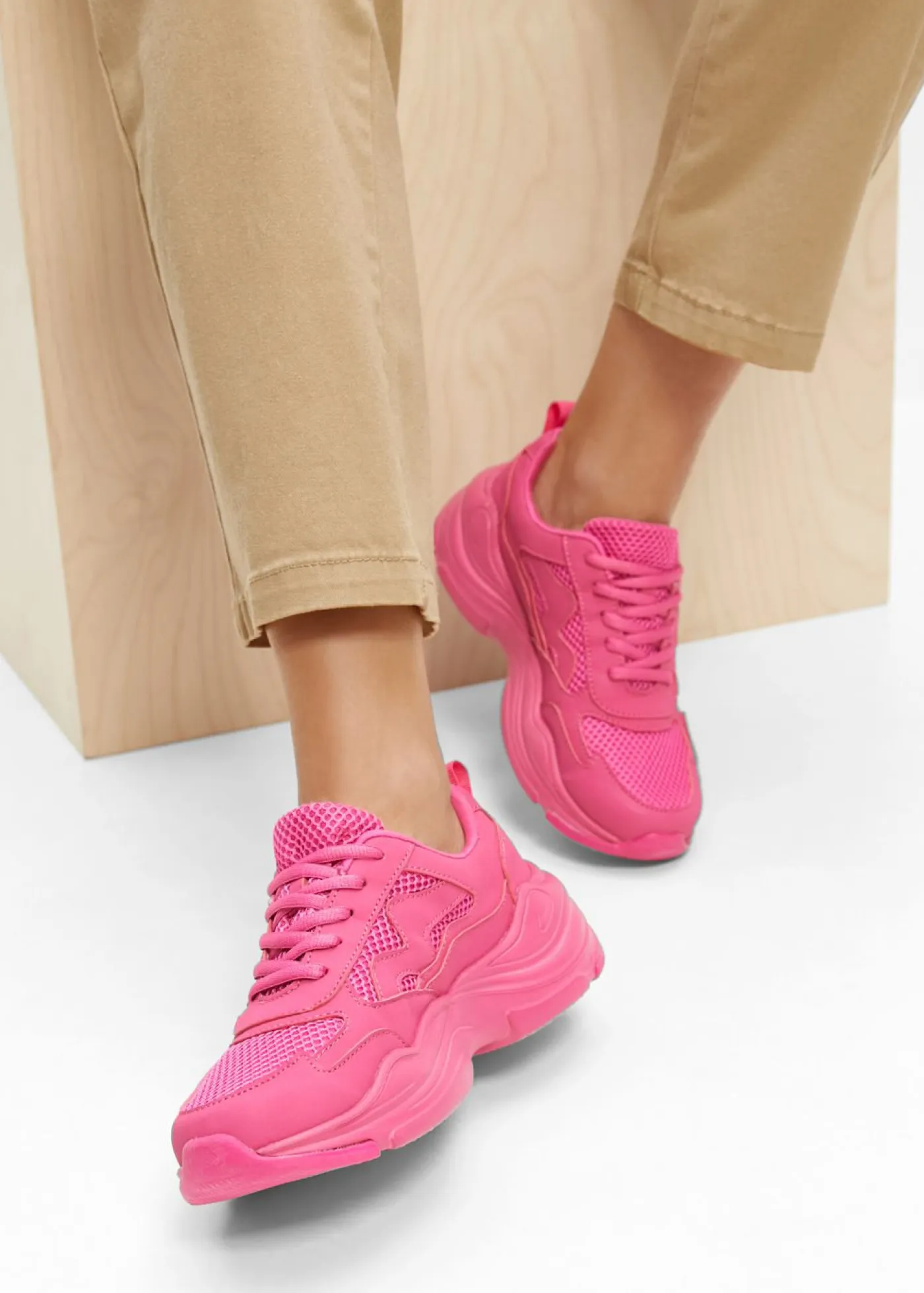 bonprix bonprix Tendencias·Zapatos Veganos|Zapatillas>Zapatillas deportivas tipo chunky con inserto de malla rosa caliente