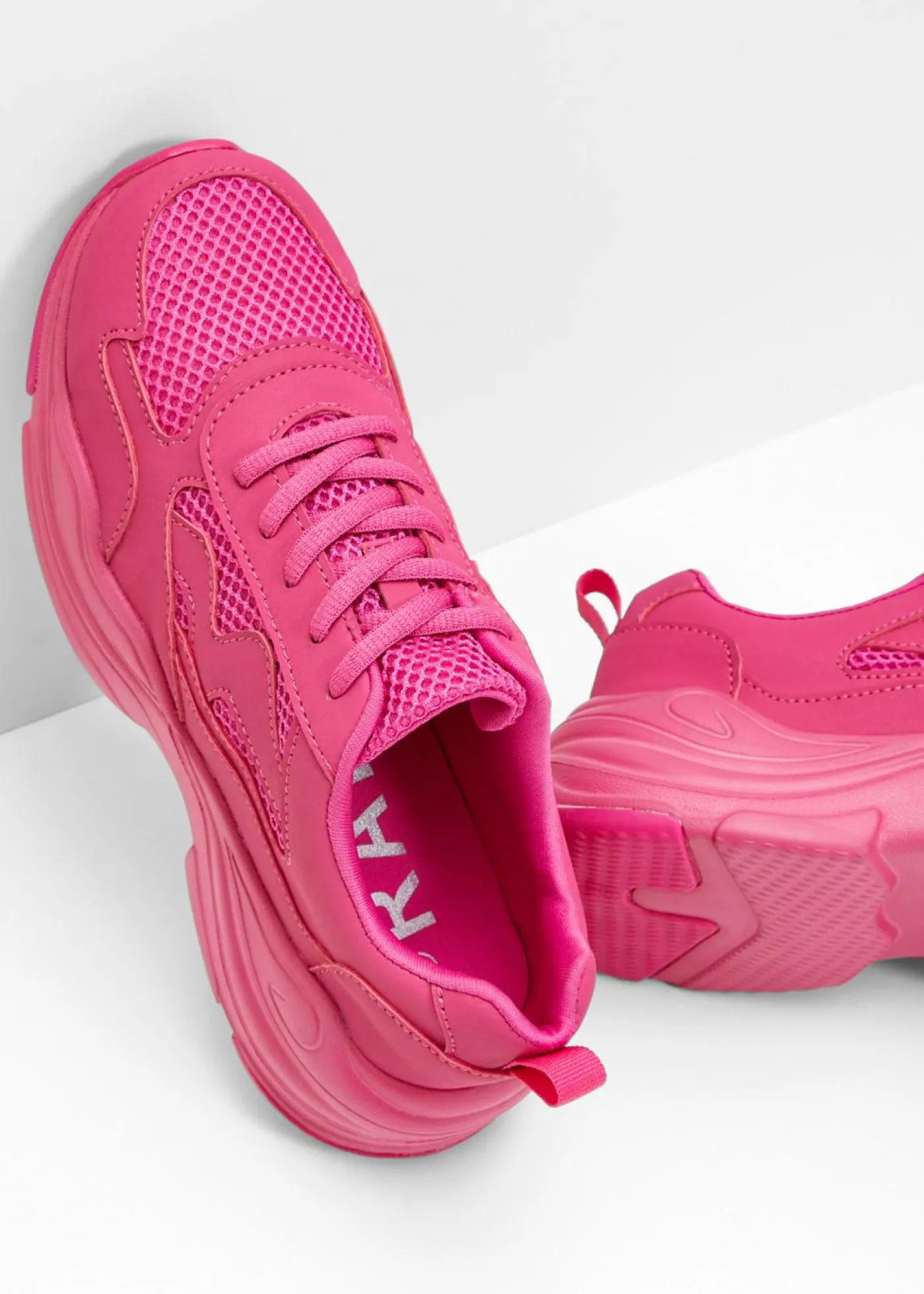 bonprix bonprix Tendencias·Zapatos Veganos|Zapatillas>Zapatillas deportivas tipo chunky con inserto de malla rosa caliente