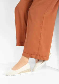 bonprix bonprix Zapatos De Salón>Zapatos de cuña Beige